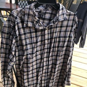 Men’s size L shirts